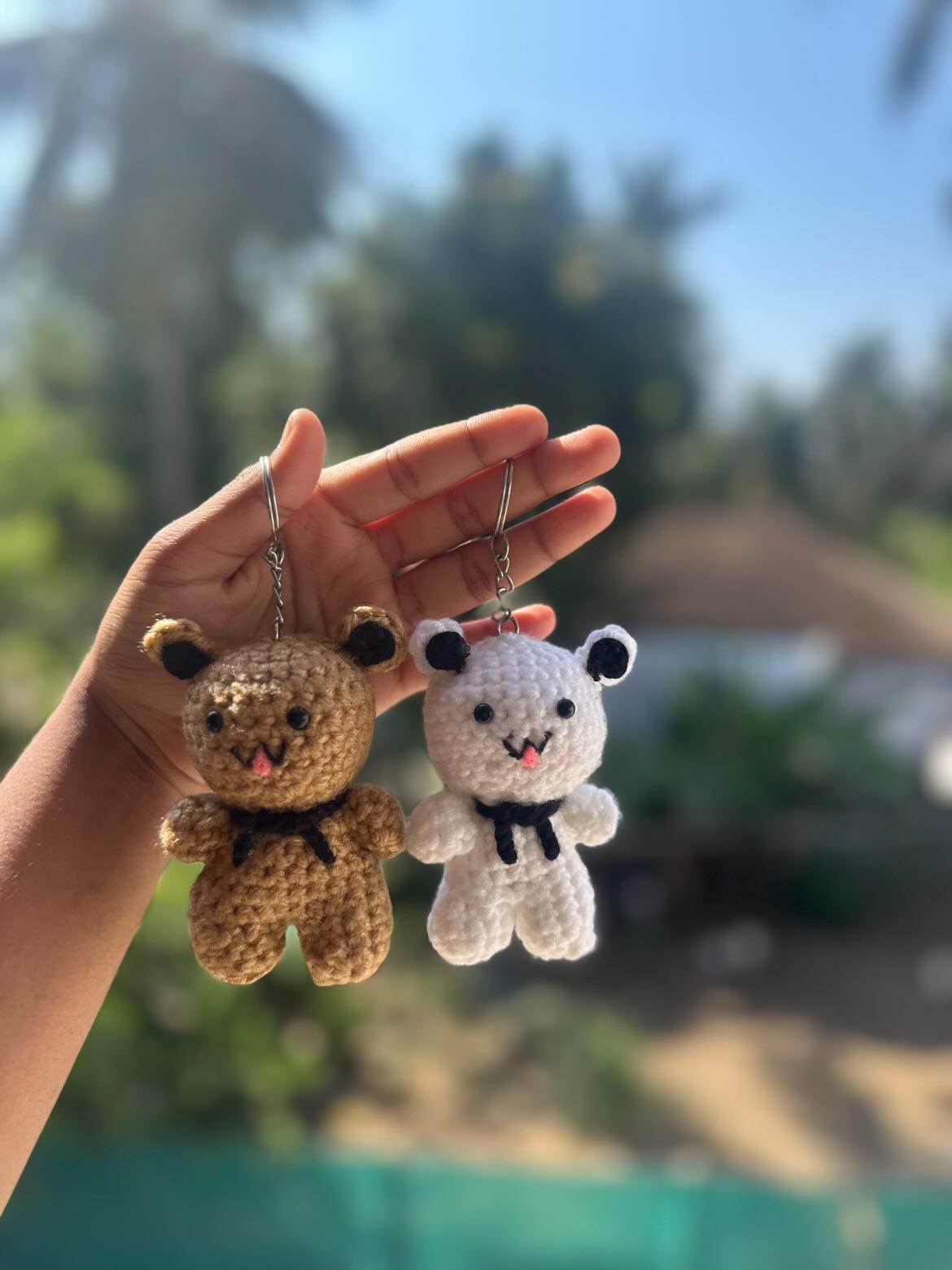 crochet-amigurumi-keychain