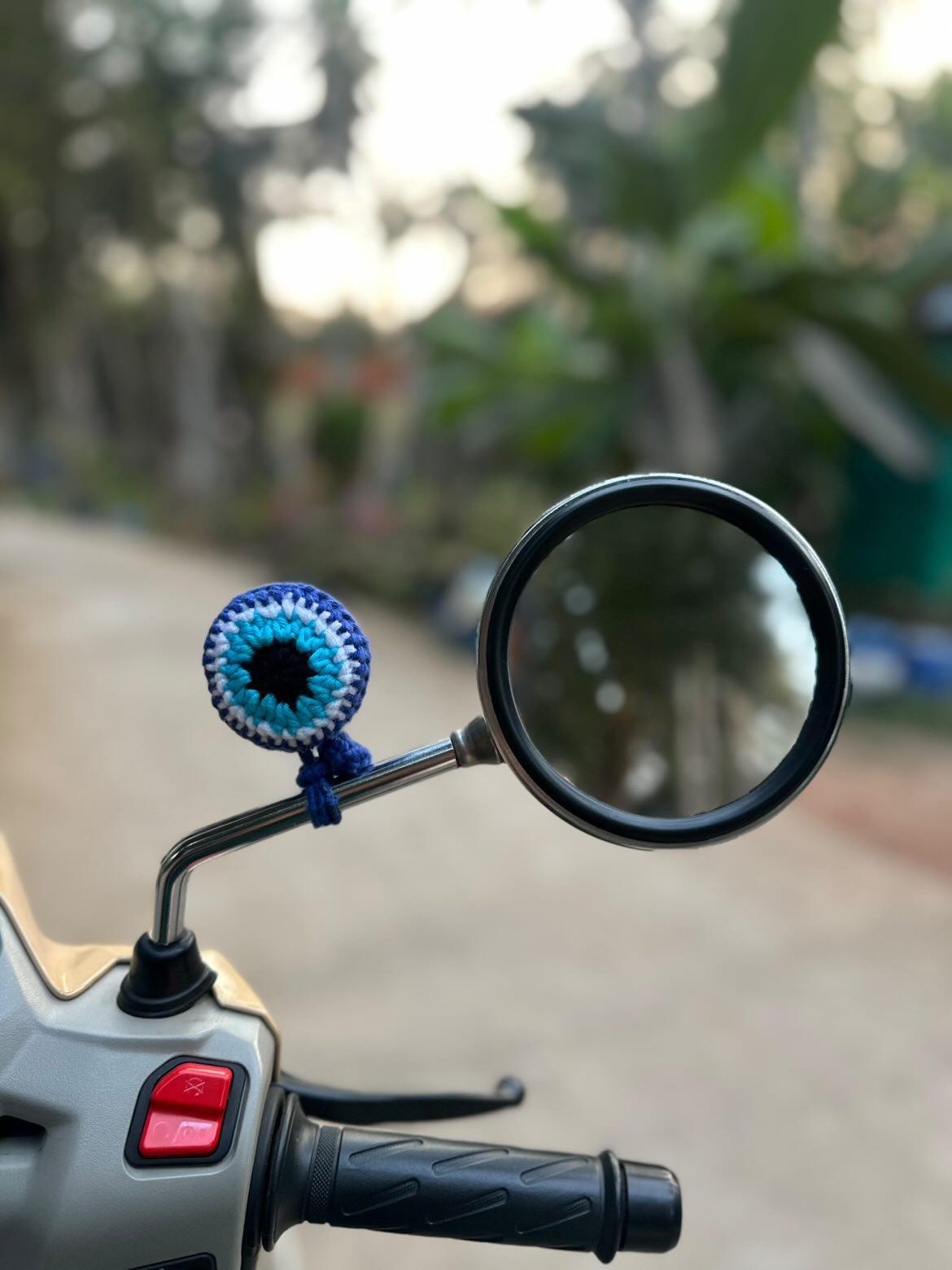 crochet-evil-eye-charm